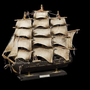 Vintage Fragata Espanola Ano 1780 Spanish Warship Model Ship Boat 15"x16"